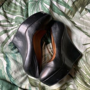 L.A.M.B. Leather wedge heels